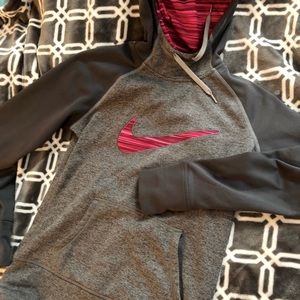 Nike Hoody ✔️